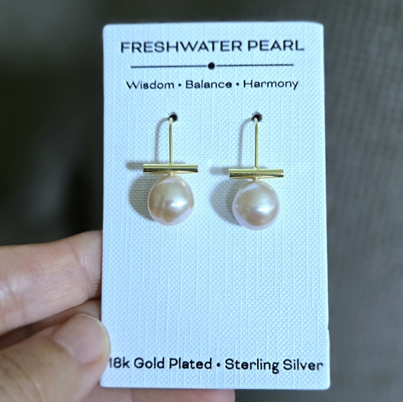 Pink🩷 Freshwater Pearl Drop Earrings - Picture 15 of 15